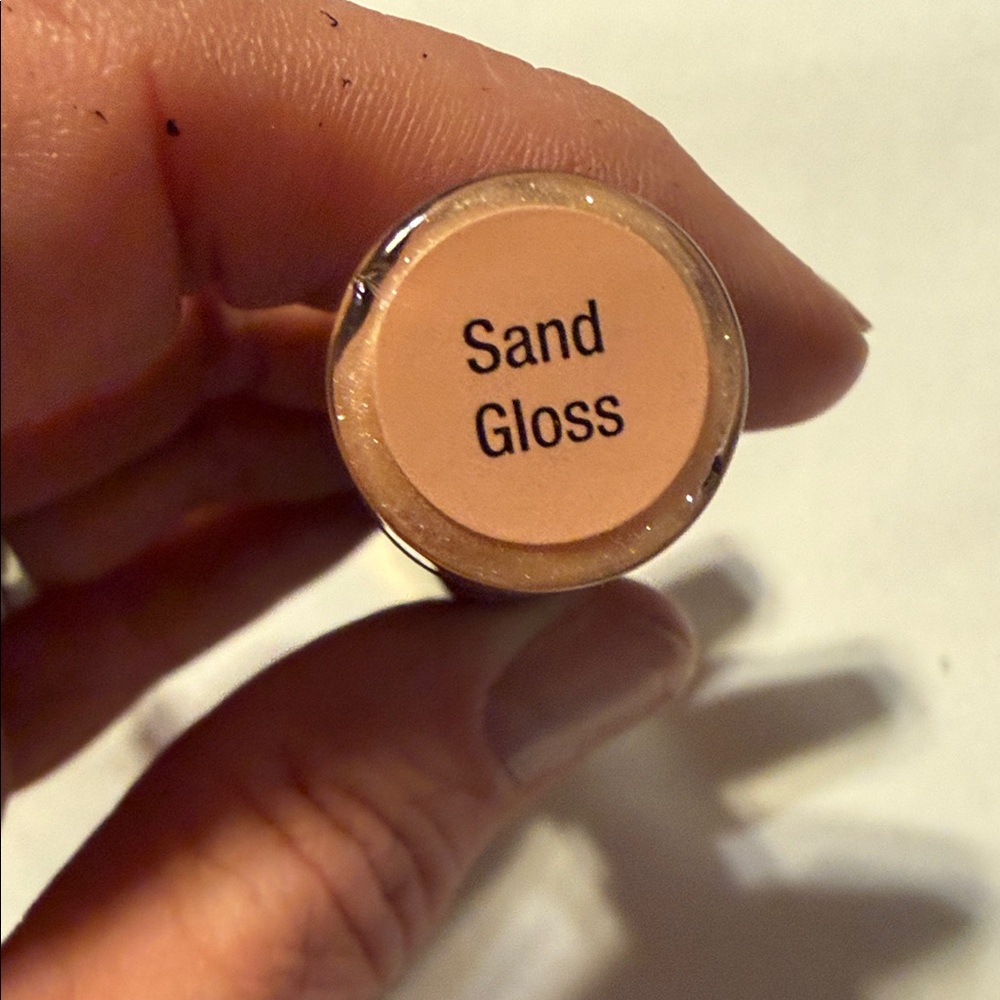 SeneGence LipSense in Sparkling Beige